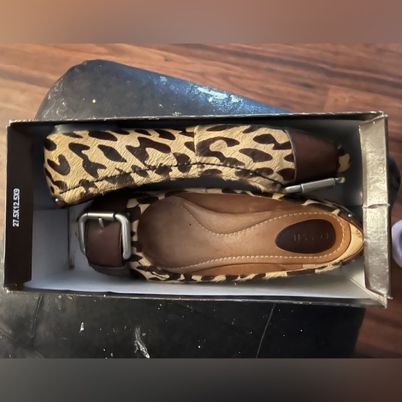 Women’s Fossil Maddox vintage 6 1/2 flats - Picture 6 of 7